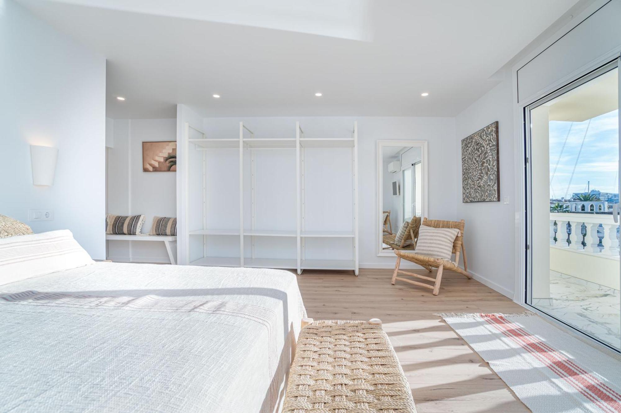 Moderno Apartamento Frente Al Canal Con Terrazas Apartment Empuriabrava Ngoại thất bức ảnh